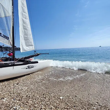 Le Coq Franciosy - Ac - Wifi- Quiet Apartment *