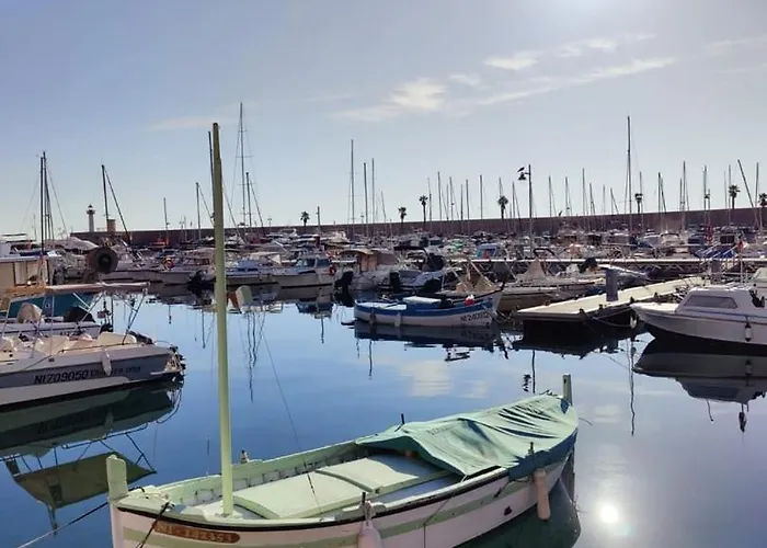 Le Coq Franciosy - Ac - Wifi- Quiet 아파트